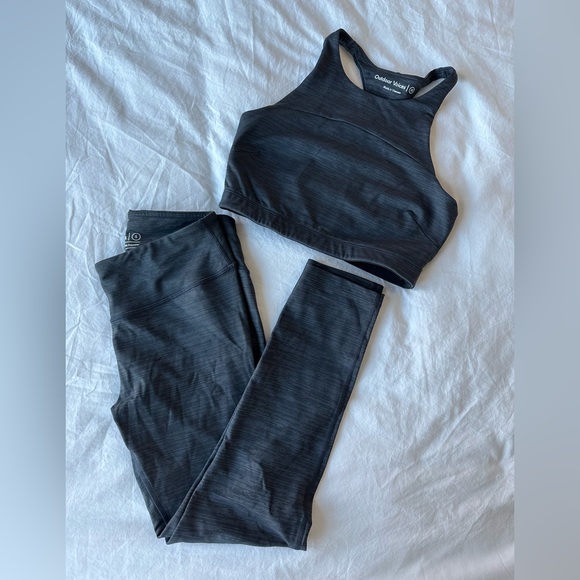 Outdoor Voices High Rise Leggings - Picture 1 of 4